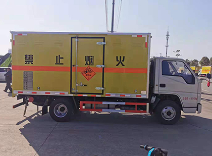 林州爆破器材运输车